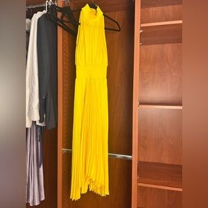 Yellow pleated ALC dress in size 00! I’ve worn it once to a wedding.